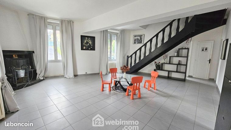 Maison 6 pièces 135 m²