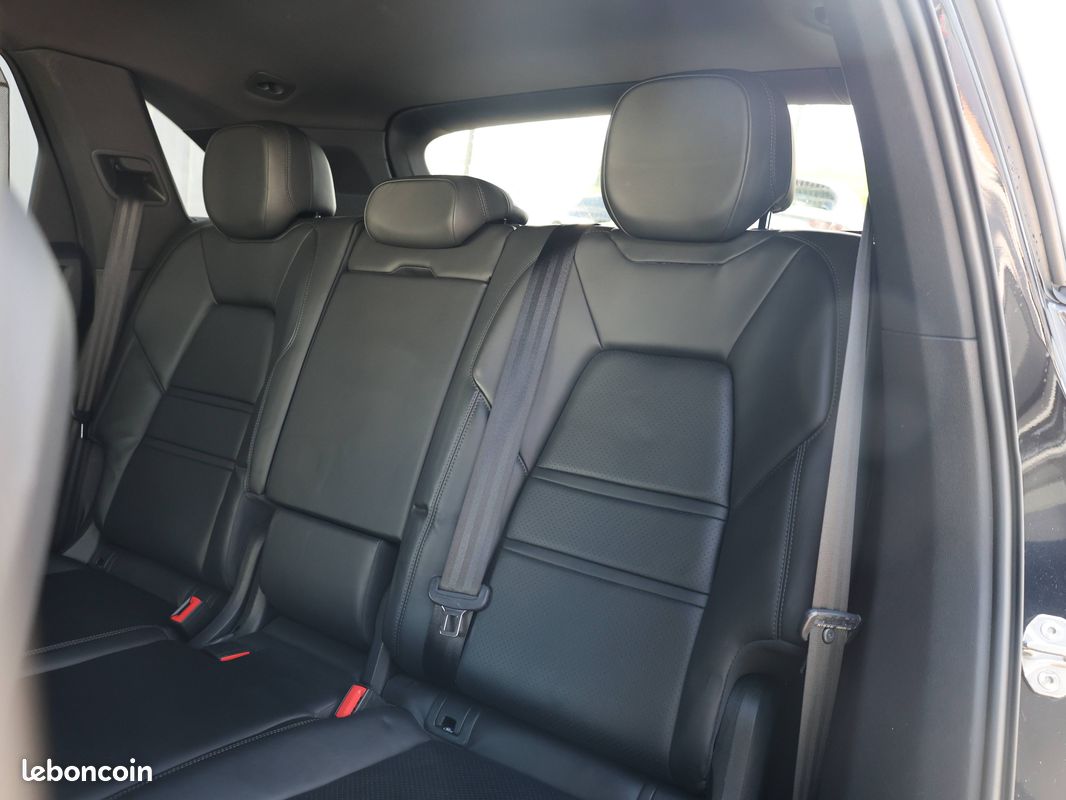 PORSCHE Cayenne 3.0 V6 440 ch Tiptronic BVA S (image 18)