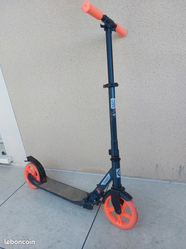 Trottinette Decathlon Oxelo Mid Sport Plein air