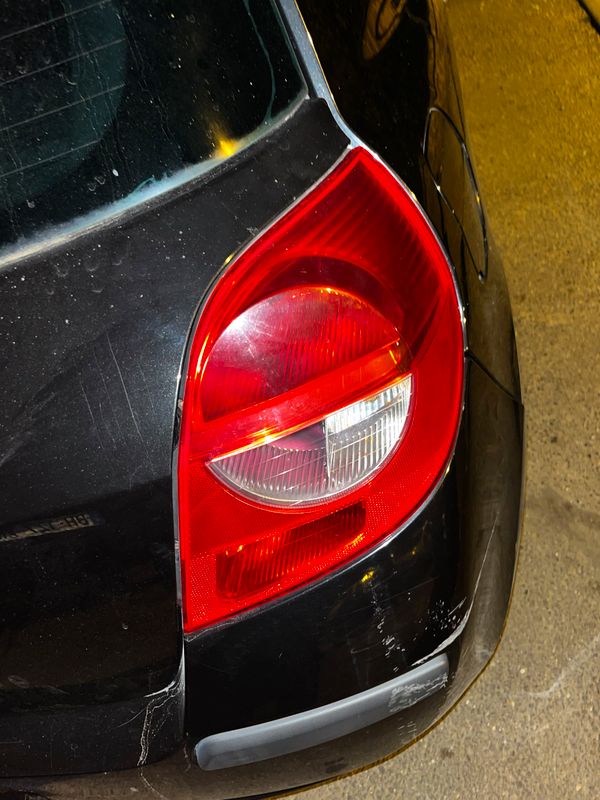 Feux arrière Clio 3 (image 2)