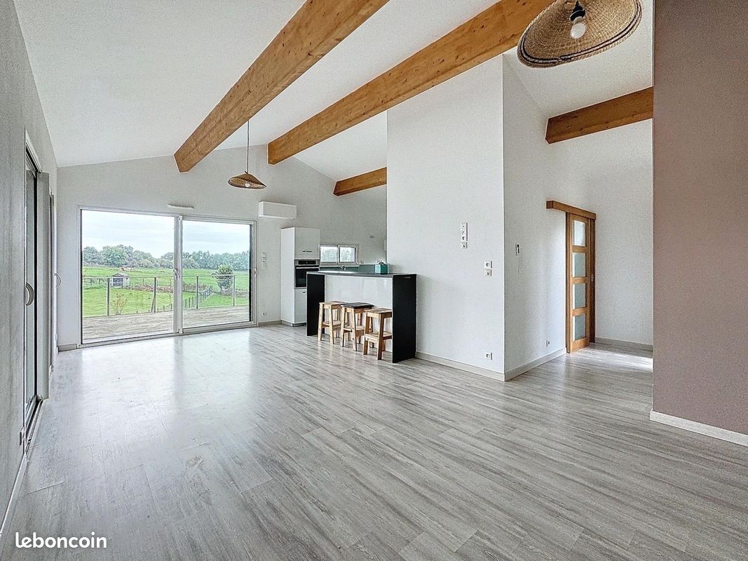 Maison 6 pièces 155 m² · à Camblanes-Et-Meynac · 155 m² · 429 000 €