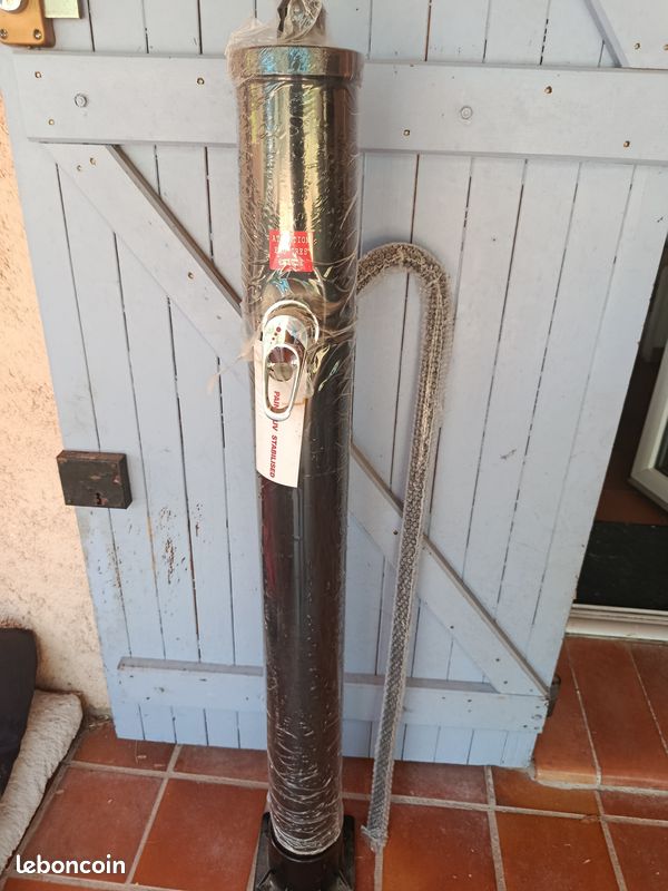 Douche solaire neuve (image 1)