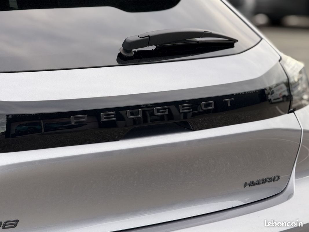 Peugeot 208 (2) Hybrid 110 e-DCS6 GT (image 26)