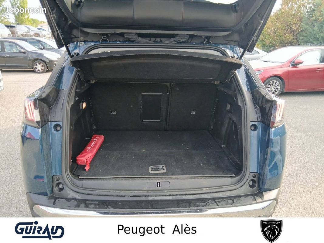 PEUGEOT 3008 Hybrid 225 e-EAT8 Allure Pack (image 6)