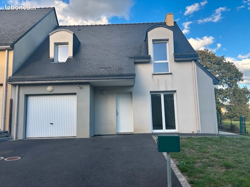 Maison 5 pièces 90 m² · à Fougères · 90 m² · 220 000 €