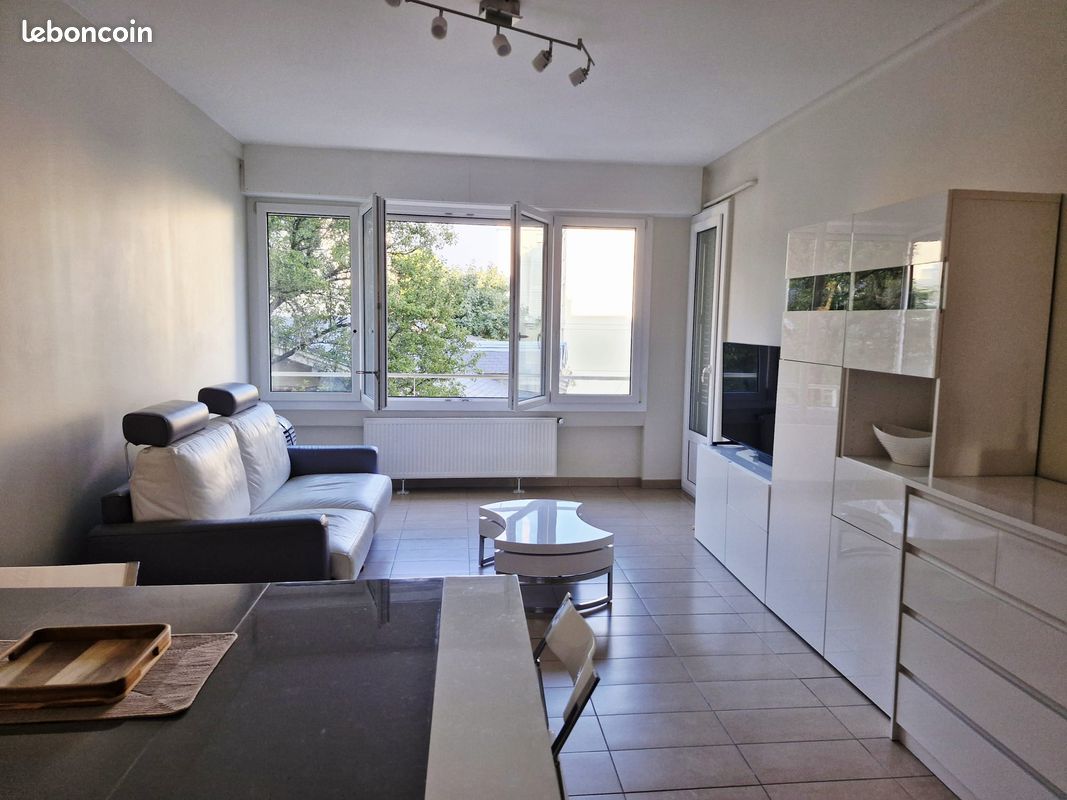 Appartement 4 pièces 104 m² · à Chambéry · 104 m² · 299 000 €