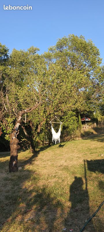 Terrain 1000 m² · à La Roche-sur-le-Buis · 52 000 €