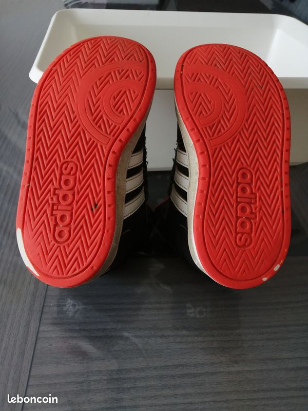 Paire basket Adidas T27 (image 4)