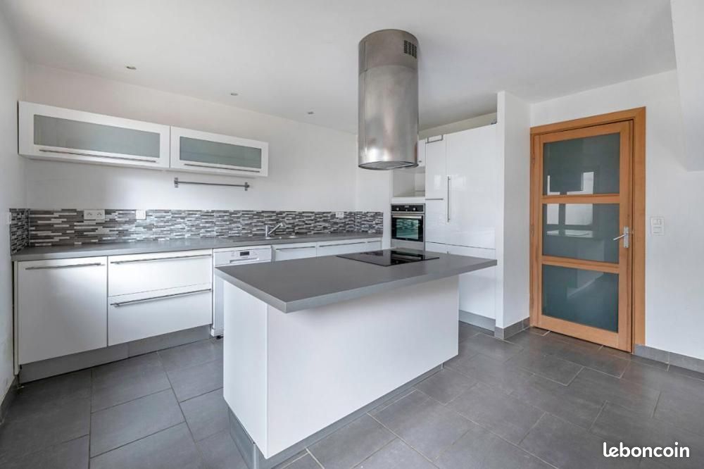 Maison 4 pièces 95 m² · au Loroux-Bottereau · 95 m² · 1 100 €/mois