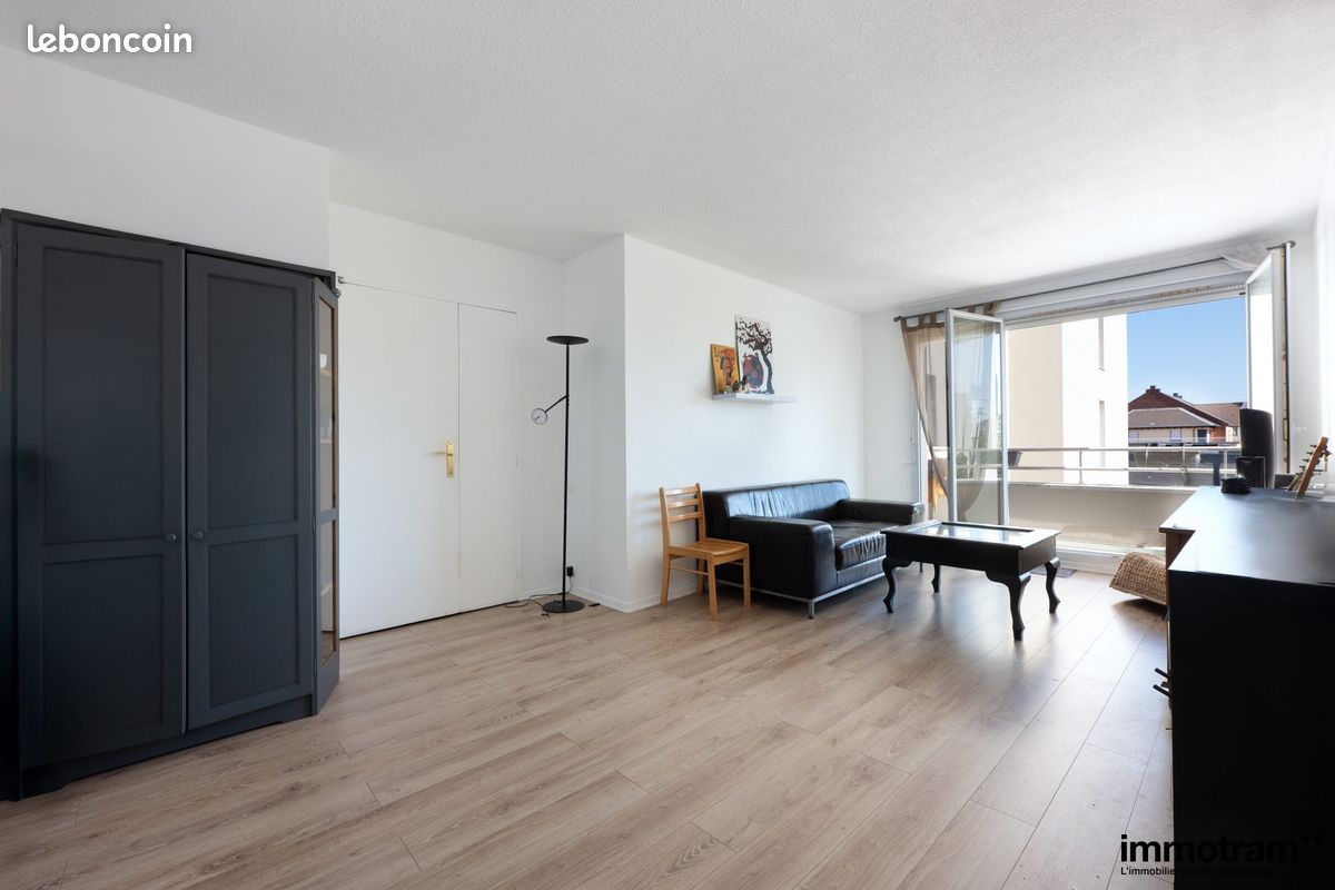 Appartement 1 pièce 53 m² · à Marcq-en-Baroeul · 53 m² · 200 000 €