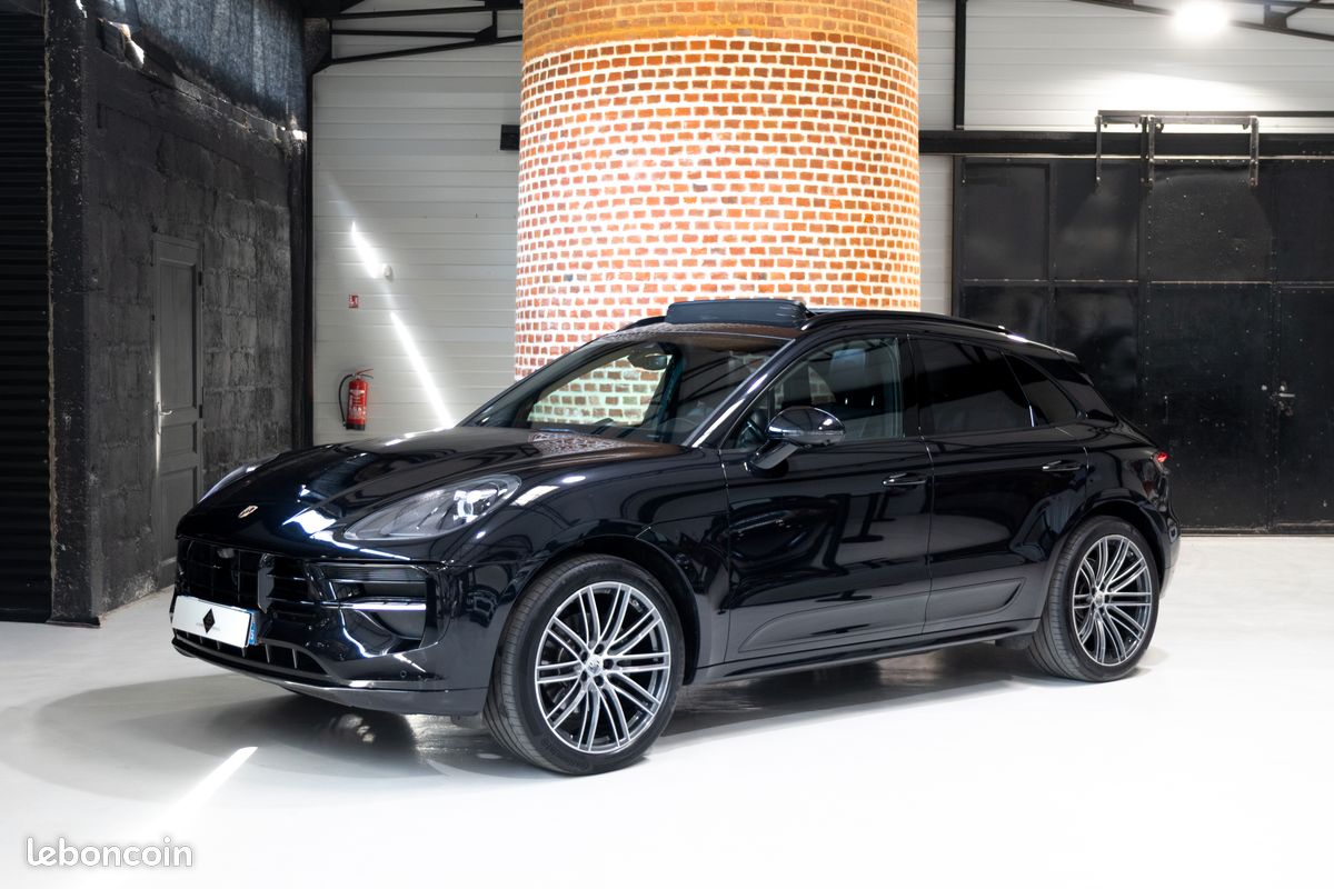 Porsche Macan (2.0L 252 ch) PDK (Pack Chrono, Toit ouvrant, Apple CarPlay, Audio Bose...) (image 1)