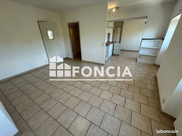 Appartement 2 pièces 47 m² · à Charleval · 47 m² · 600 €