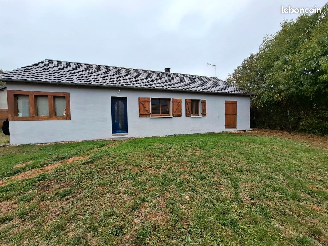 Maison 3 pièces 110 m² · à Domérat · 110 m² · 820 €/mois