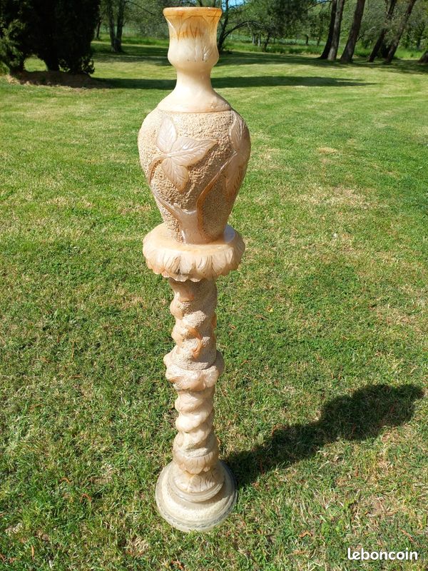 Colonne en albatre (image 1)