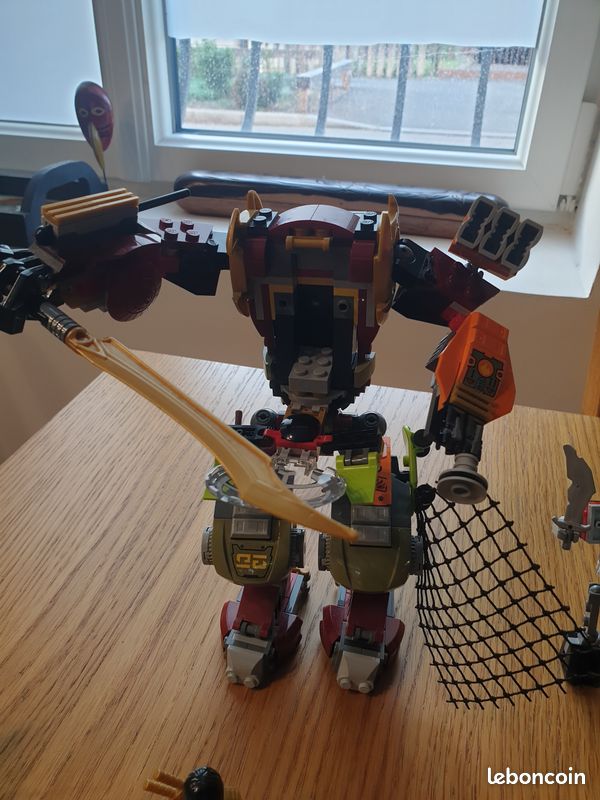 Lego Ninjago Le robot de Ronin 70592 complet (image 1)