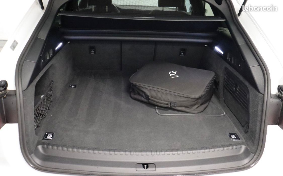 Audi A6 AVANT 50 TFSIe QUATTRO S-LINE HYBRIDE RECHARGEABLE / TOIT OUVRANT COFFRE ELEC CARPLAY AND... (image 15)