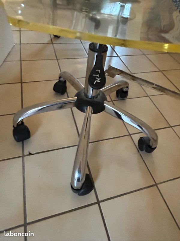 Chaise de bureau plexiglas (image 3)