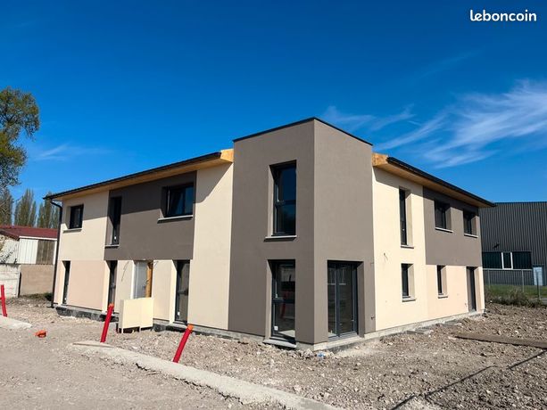 Maison - 4 pièces - LES CARRES ORAE