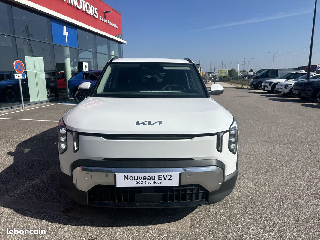 KIA EV2 107,8 kW (145 ch) Autonomie Standard 42.2 kWh Earth (image 8)