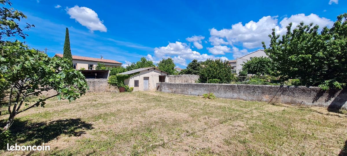 Terrain 483 m² · à Pierrelatte · 483 m² · 75 000 €
