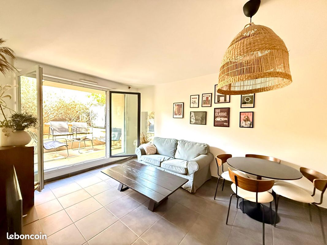 Appartement 2 pièces 51 m² · à Châtillon · 51 m² · 363 000 €