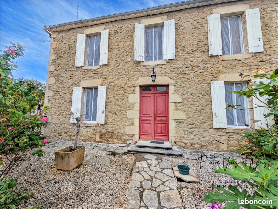 Maison 6 pièces 191 m² · à Castets Et Castillon · 191 m² · 216 000 €