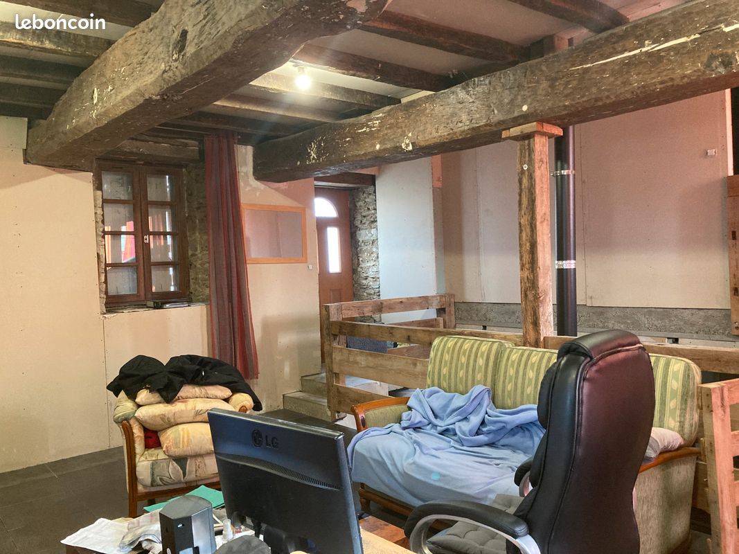 Maison 3 pièces 76 m² · à Vergéal · 76 m² · 90 000 €