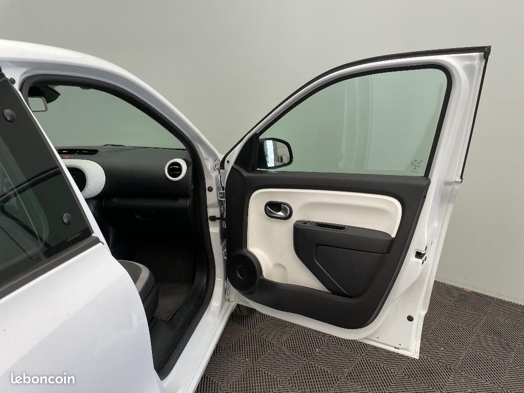 Renault Twingo III TCe 95 Zen (image 18)