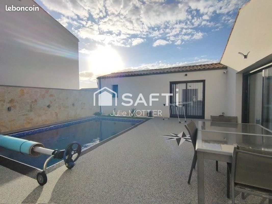 Maison 4 pièces 136 m² · à Andilly · 136 m² · 448 000 €