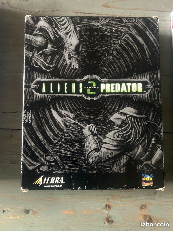Jeu Vidéo Aliens Versus Predator 2 - Version PC Big Box Française Avec Notice, Bon état