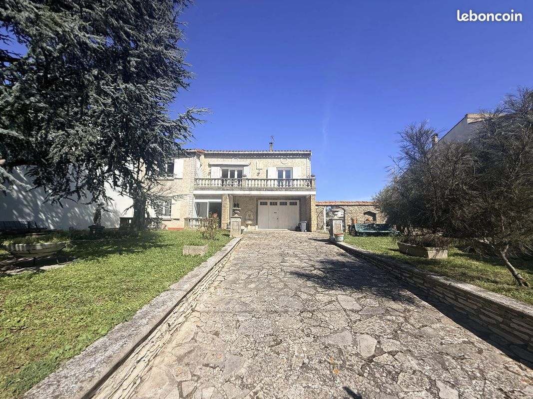 Maison 6 pièces 137 m² · à Carcassonne · 137 m² · 265 000 €