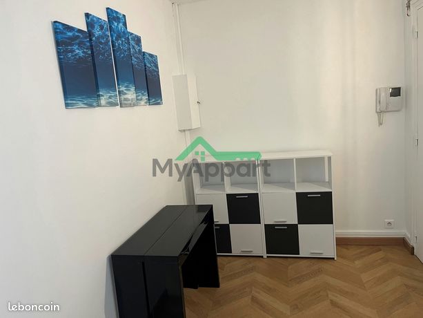 https://img.leboncoin.fr/api/v1/lbcpb1/images/60/de/f3/60def3dcae788a383bcf65946a8fdd39ed1ae79d.jpg?rule=ad-image
