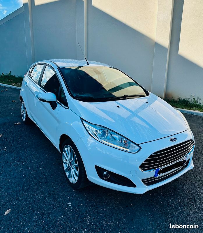 Ford Fiesta 1.0 Ecoboost 140CH Titanium (image 1)