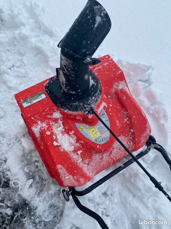 Fraise à neige électrique (image 1)