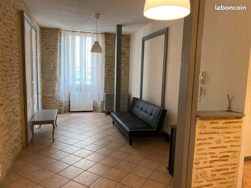 Appartement 2 pièces 45 m² · à Villeneuve-sur-Lot · 45 m² · 495 €