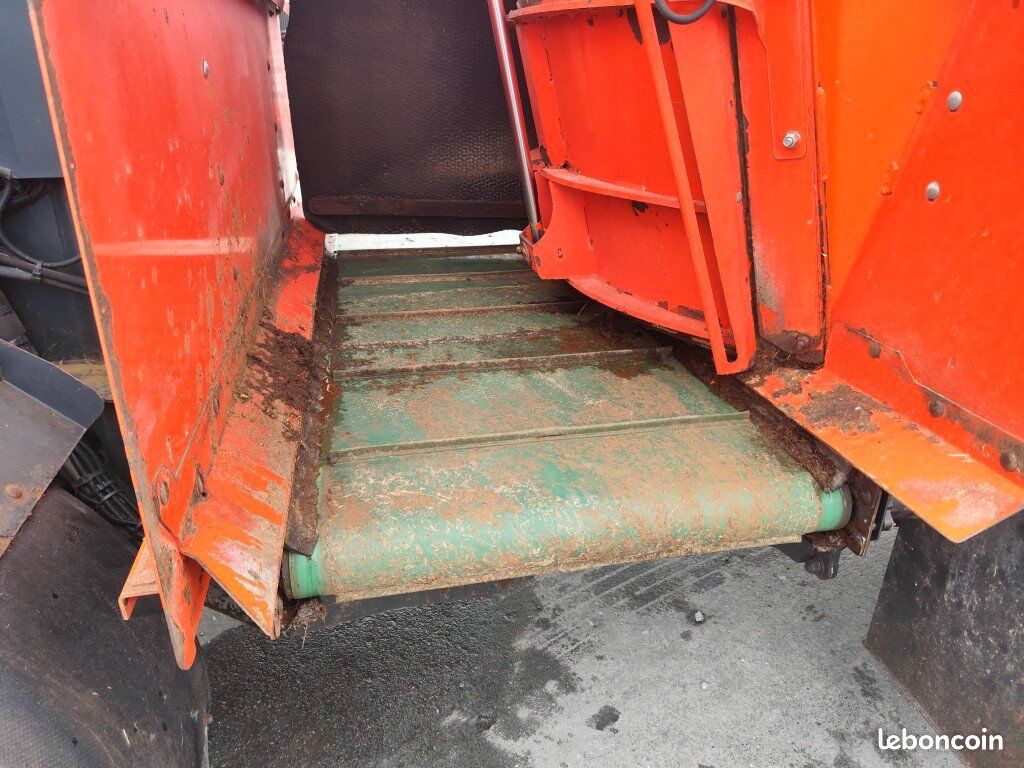 Kuhn SPW16 (image 18)