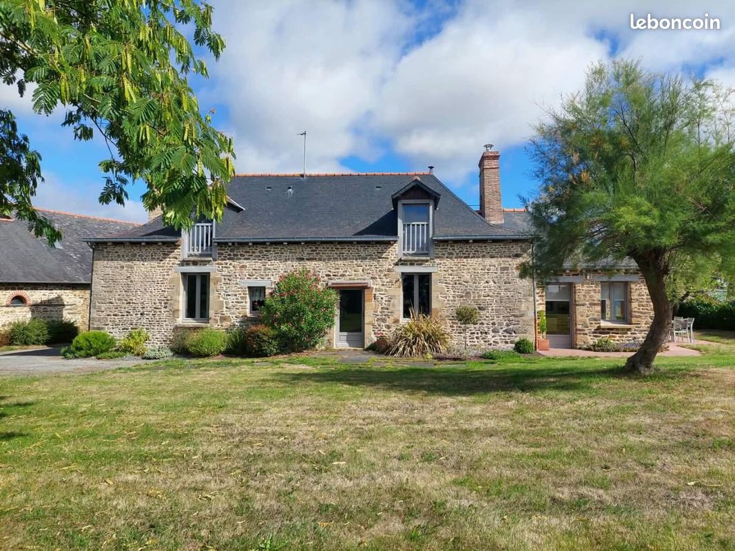 Maison 6 pièces 135 m² · à Marcillé-Robert · 135 m² · 290 320 €