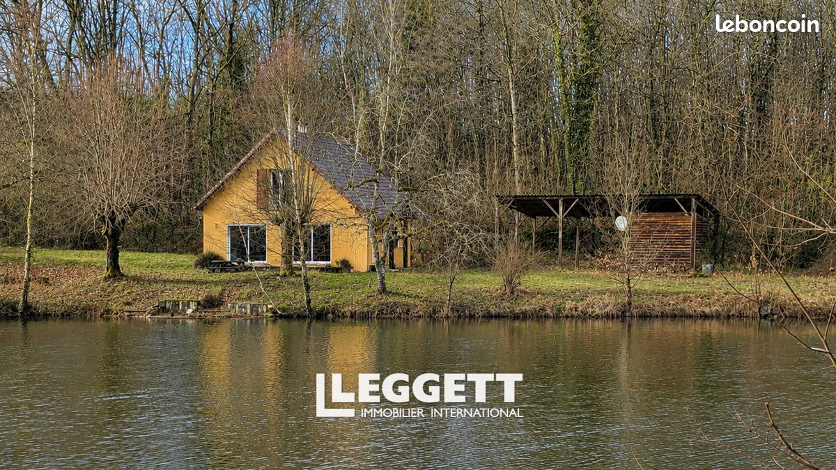 Maison 5 pièces 98 m² · à Saint-Yrieix-la-Perche · 98 m² · 294 250 €