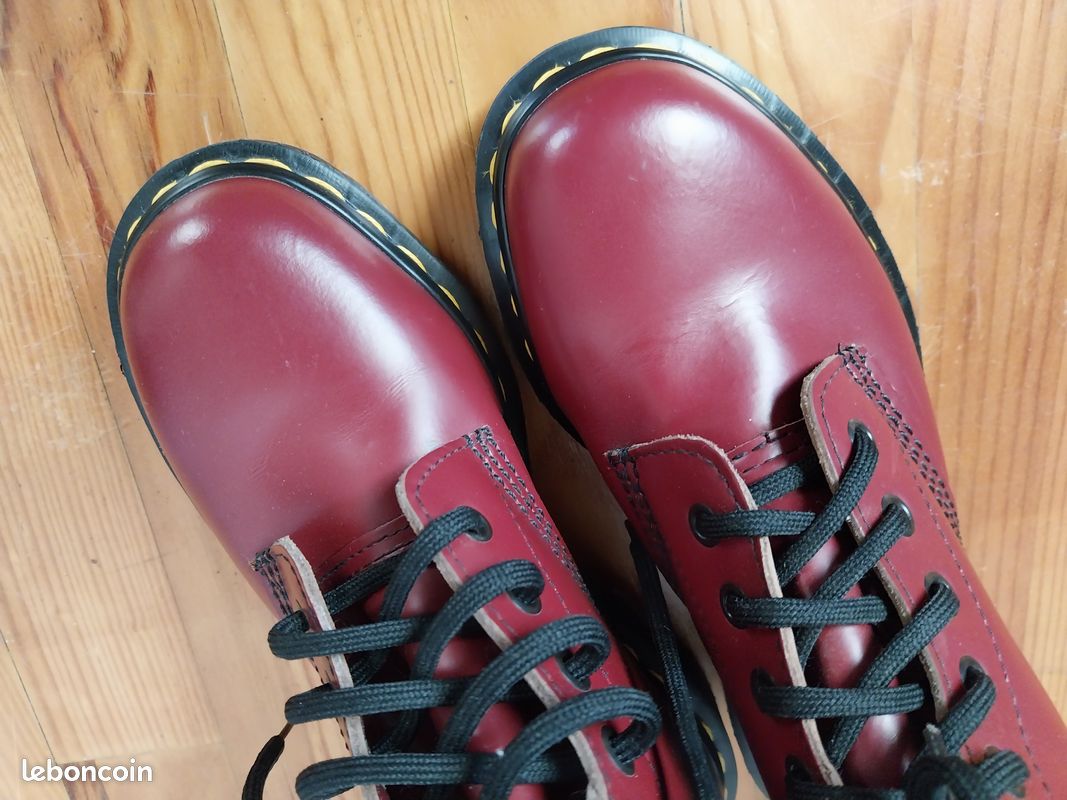 Bottines Doc Martens en cuir neuves taille 36 Chaussures