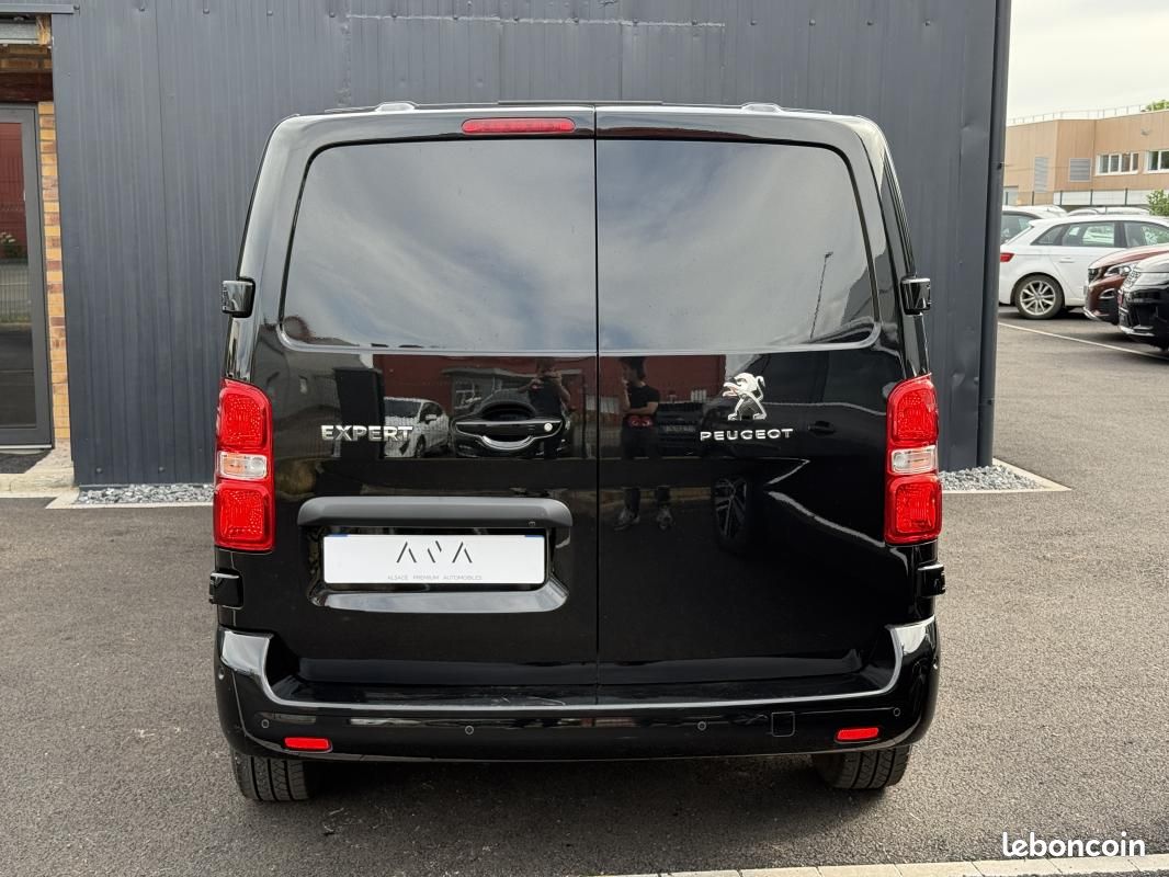 Peugeot Expert 2.0 CABINE APPROFONDIE BLUEHDI 180 S&S EAT8 PACK PREMIUM CONNECT (image 4)