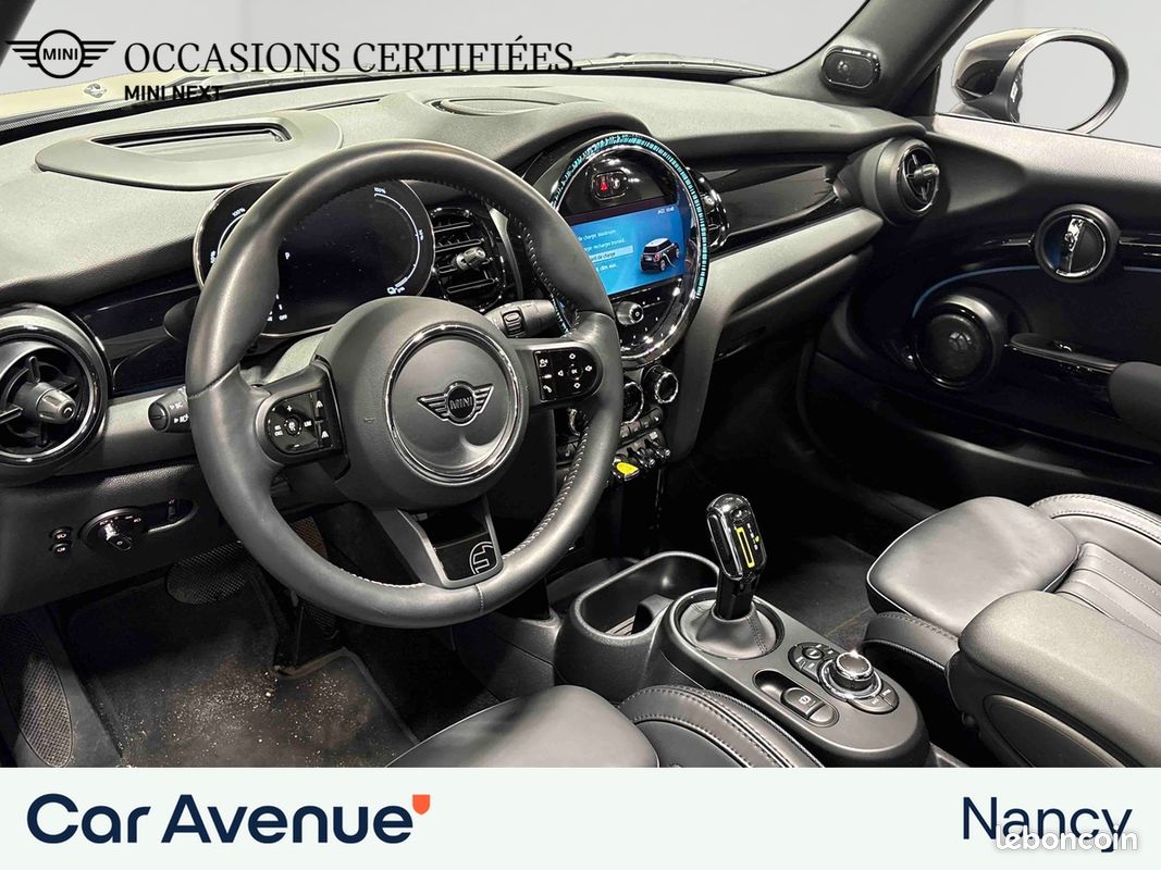MINI Cabriolet Electric Cooper SE 184 ch BVA (image 17)
