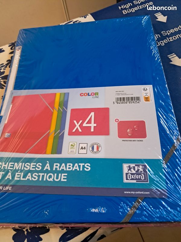 Lot de 4 chemises rabats neuve (image 1)