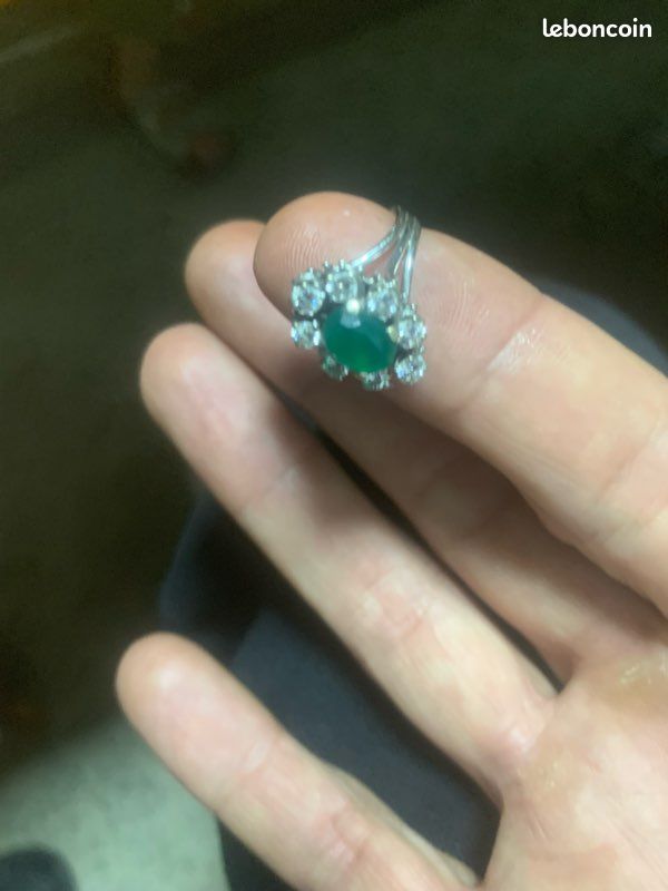Bague émeraude diamant (image 1)