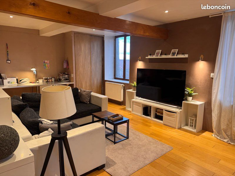 Maison 4 pièces 92 m² · à Chevrières · 92 m² · 180 000 €