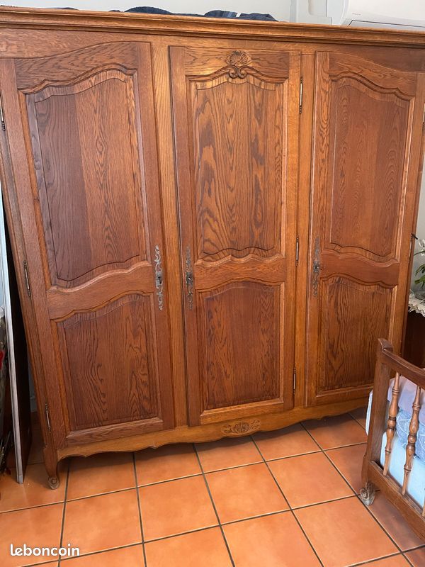 Lit et armoire chêne massif (image 1)