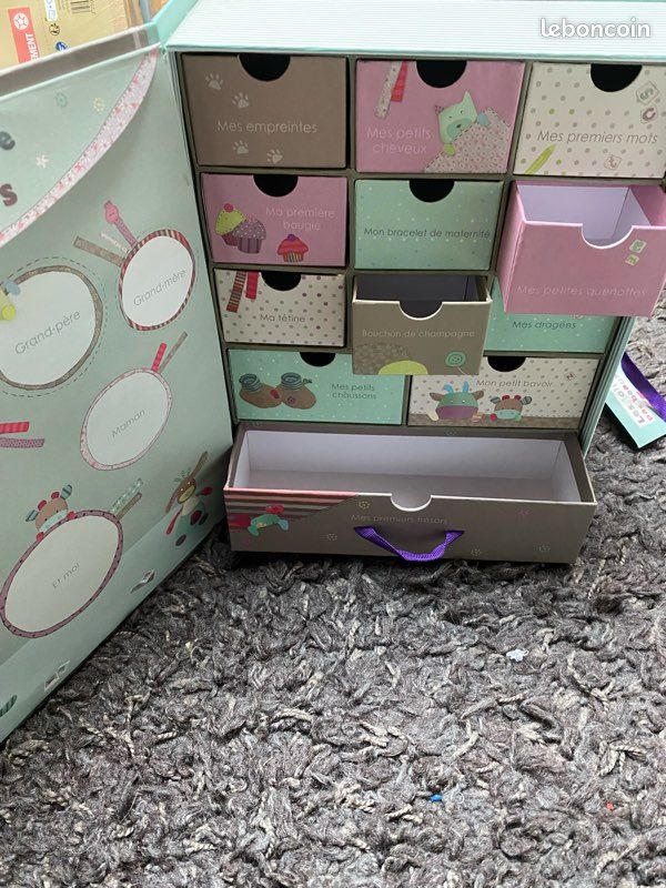 Livre coffret souvenir bébé (image 5)