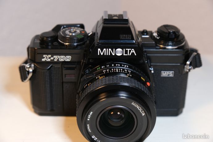 Appareil Photo Minolta X-700 Argentique Avec 2 Objectifs + Flash - Très Bon état