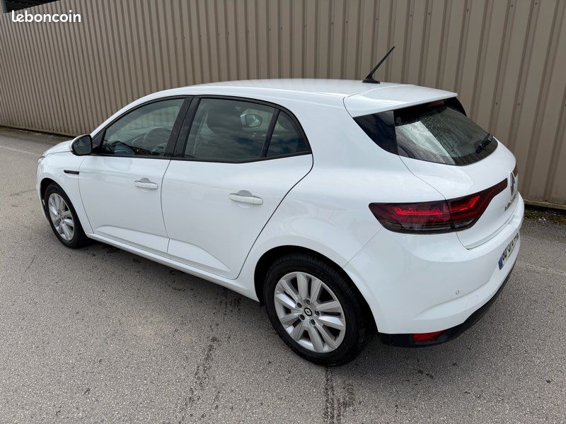 Renault Mégane 4 IV phII 1.5 Blue dci 115cv Bvm6 Business intens / 1*main / Led CarPlay / 5 places / 2022 / 153.000km / révision distribution effectuée / c.t ok / 12.490e Garantie 3 mois (image 3)