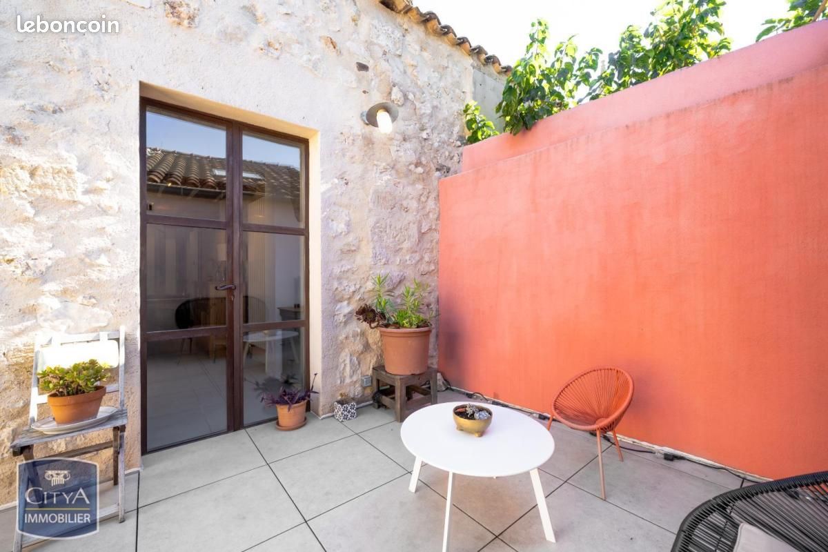 Maison 5 pièces 192 m² · à Rochefort-du-Gard · 192 m² · 399 000 €