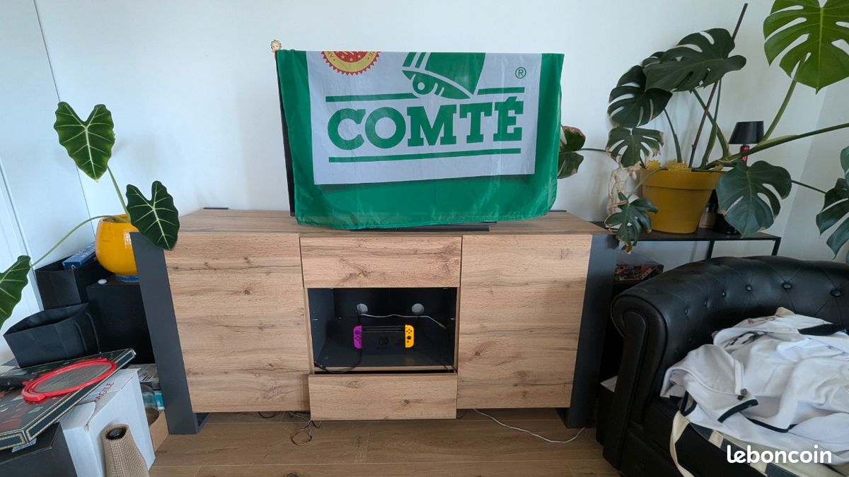 Buffet TV (image 1)